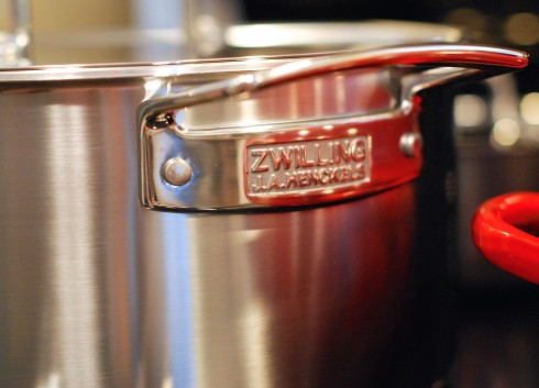 What kind of cookware does Zwilling J.A. Henckels make?