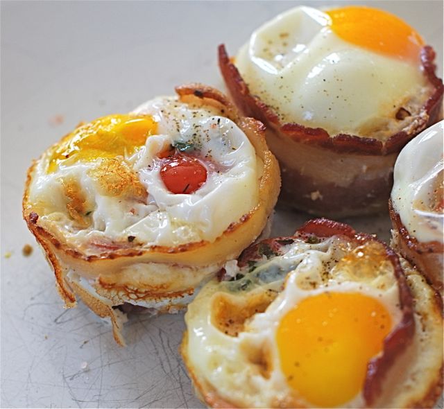 Herbed Tomato, Bacon & Egg Bites